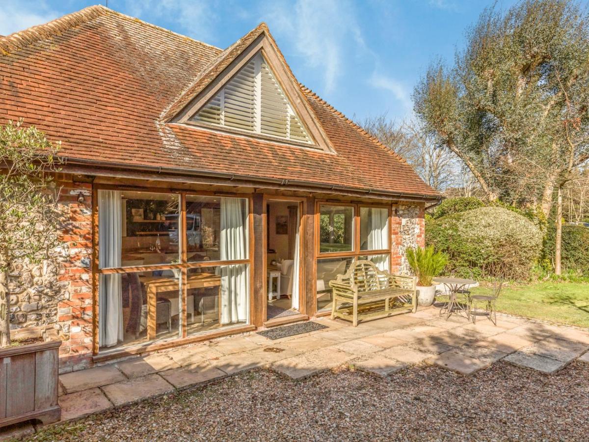 Pass The Keys Peaceful And Beautiful 1 Bedroom Barn Conversion Chichester Exterior photo