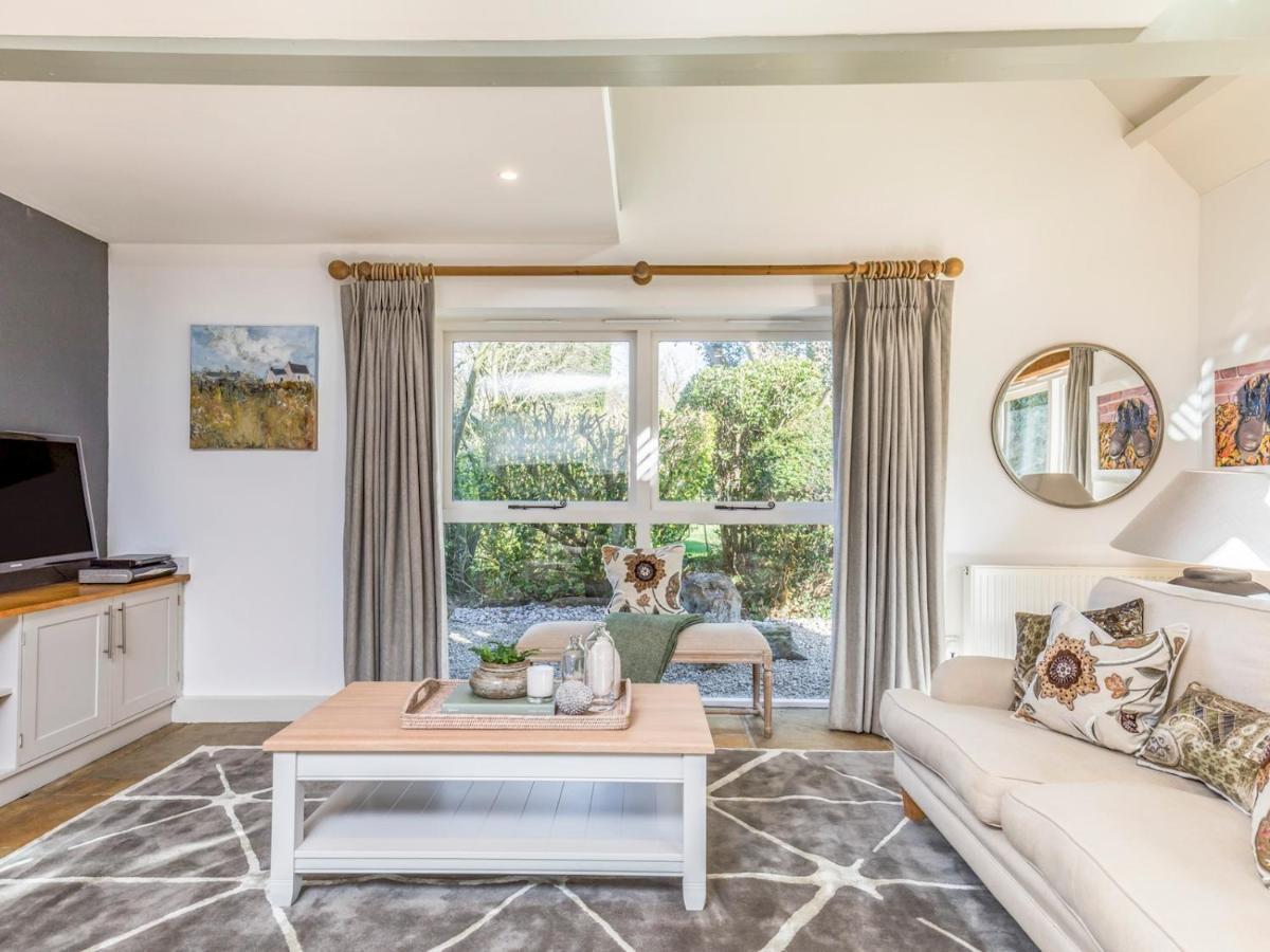Pass The Keys Peaceful And Beautiful 1 Bedroom Barn Conversion Chichester Exterior photo